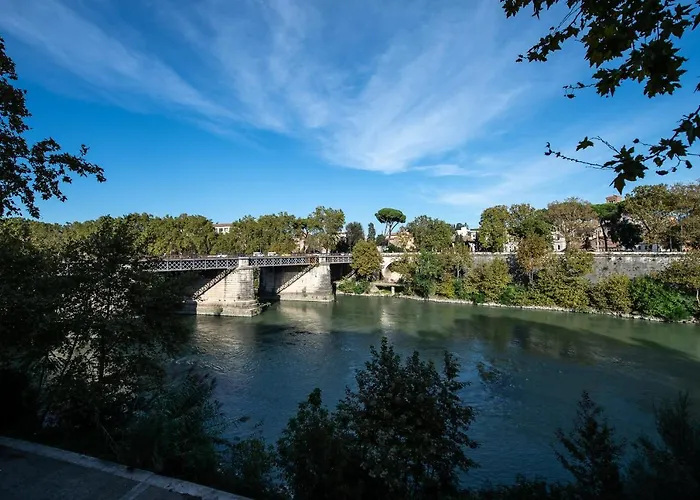 Pensjonat Lungotevere Ripa 4*