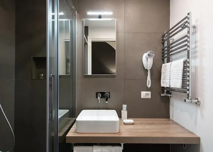 Lungotevere Ripa 4* Rzym