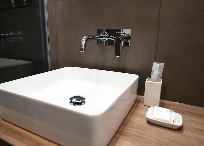 Lungotevere Ripa Pensjonat 4*